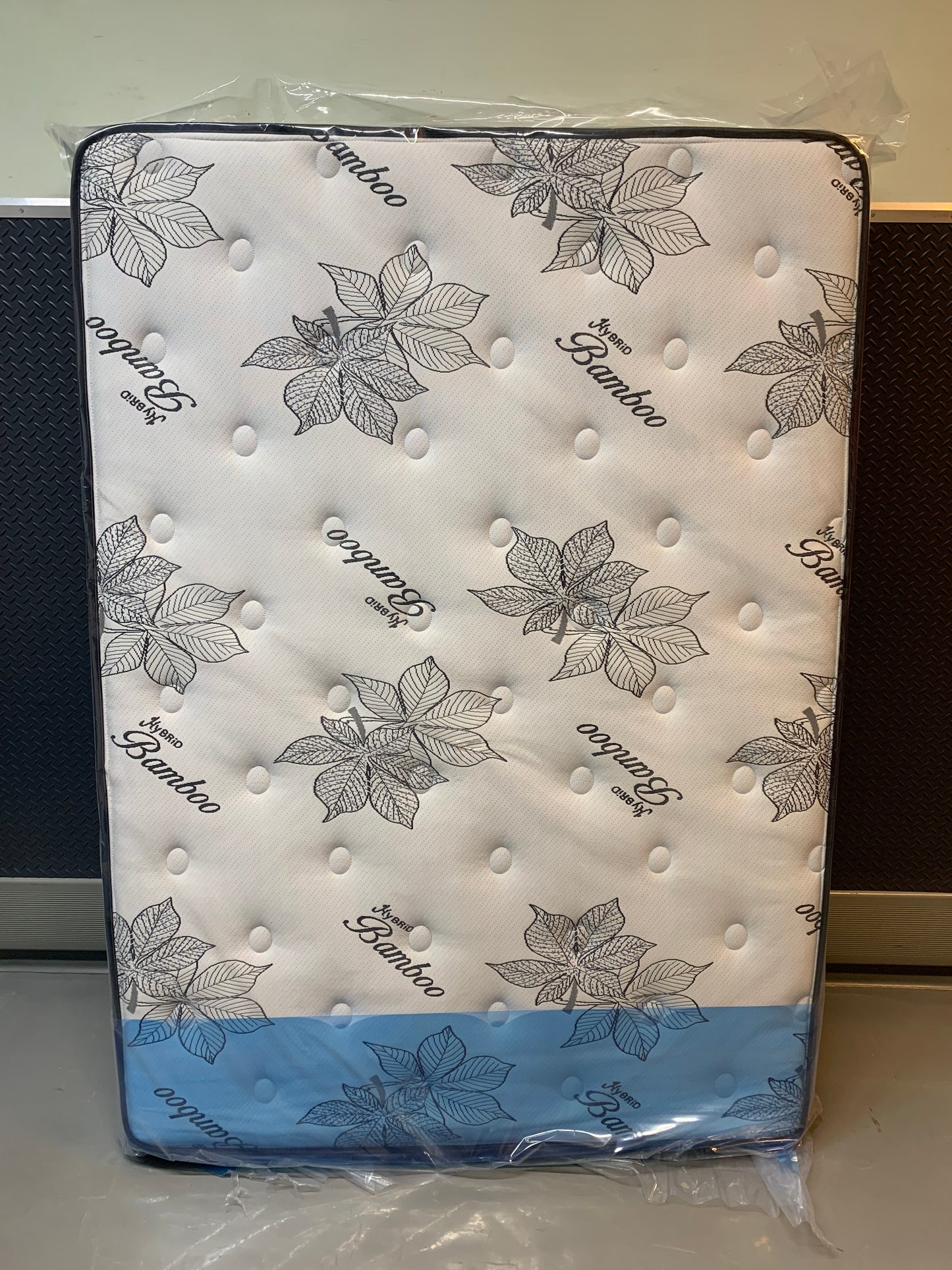 QUEEN SIZE- 11" THICK- (VELVET ROSE)- REAL EURO PILLOW TOP- SPRING MATTRESS