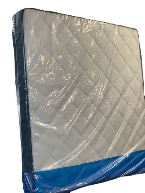 KING SIZE- (LUXURY HARD)- 7" THICK- HIGH DENSITY REVERSIBLE- CANADIAN MADE FOAM MATTRESS