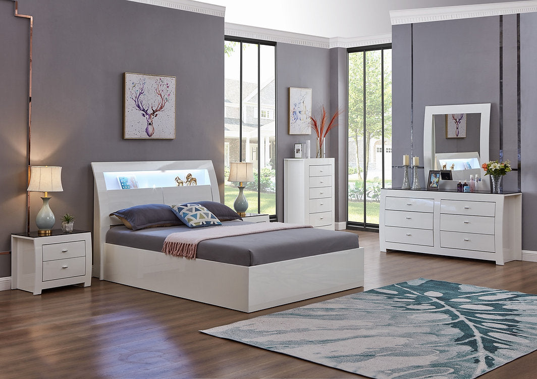 QUEEN SIZE- (BARCELONA WHITE- 8 PC.)- BEDROOM SET- TEXT OR WHATSAPP 416 319 8851 FOR STOCK AVAILABILITY BEFORE PAYING