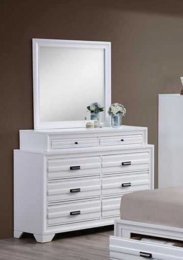 (JOSE WHITE- 6)- DRESSER + MIRROR- TEXT OR WHATSAPP 416 319 8851 FOR STOCK AVAILABILITY BEFORE PAYING