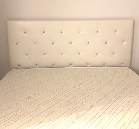 KING SIZE- (2366 WHITE)- LEATHER- CRYSTAL TUFTED- BED FRAME- WITH SLATS