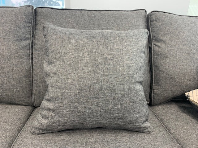 (0907 GREY LEAVES)- CANADIAN MADE- TOSS CUSHION