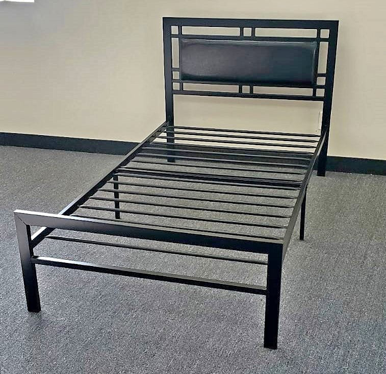 TWIN (SINGLE) SIZE- (048 BLACK)- METAL BED FRAME- WITH SLATS