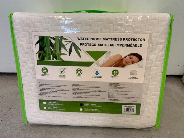 QUEEN SIZE- (BAMBOO)- WATERPROOF MATTRESS PROTECTOR