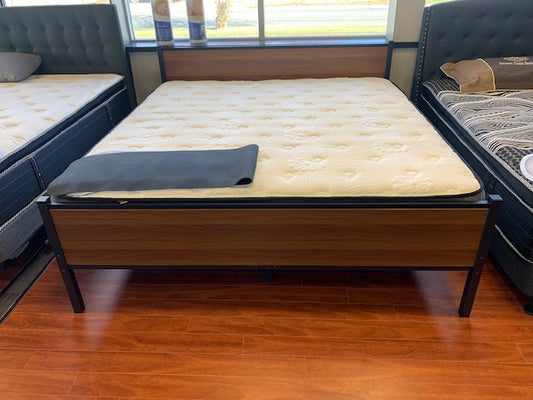 KING SIZE- (009 BROWN)- METAL BED FRAME- WITH SLATS