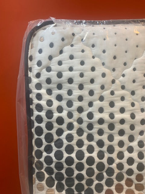 TWIN (SINGLE) SIZE- (RESTFUL)- 6" THICK- QUILTED TOP- MEDIUM FIRM CANADIAN MADE FOAM MATTRESS