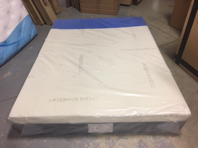 QUEEN SIZE- 10" THICK- (ORGANIC SLEEP)- MEDIUM FIRM- LATEX FOAM CANADIAN MADE MATTRESS