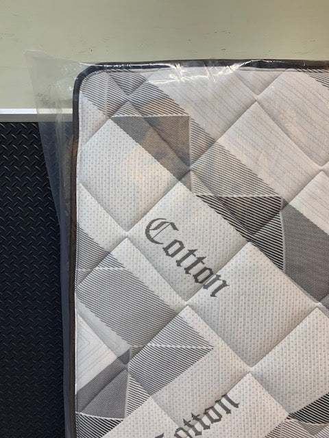 TWIN (SINGLE) SIZE- (ULTRA HARD)- 7" THICK- HIGH DENSITY REVERSIBLE- CANADIAN MADE FOAM MATTRESS