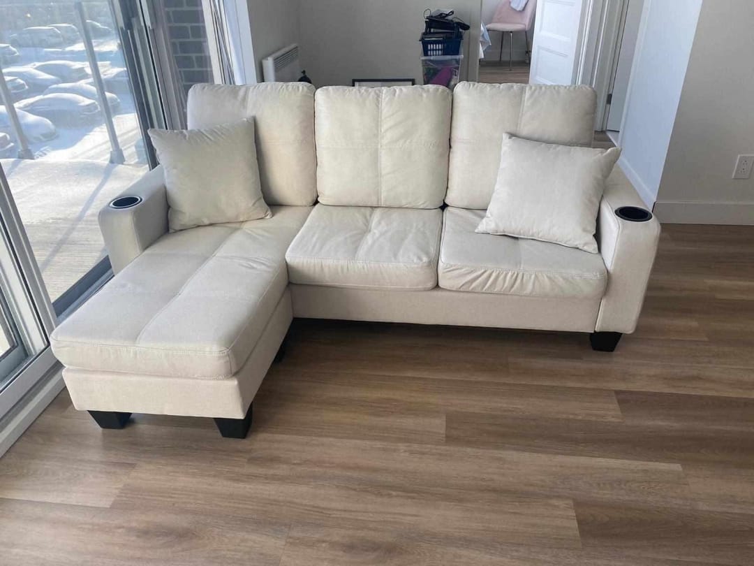 (6818 CREAM)- 73" LONG- REVERSIBLE- FABRIC SECTIONAL SOFA