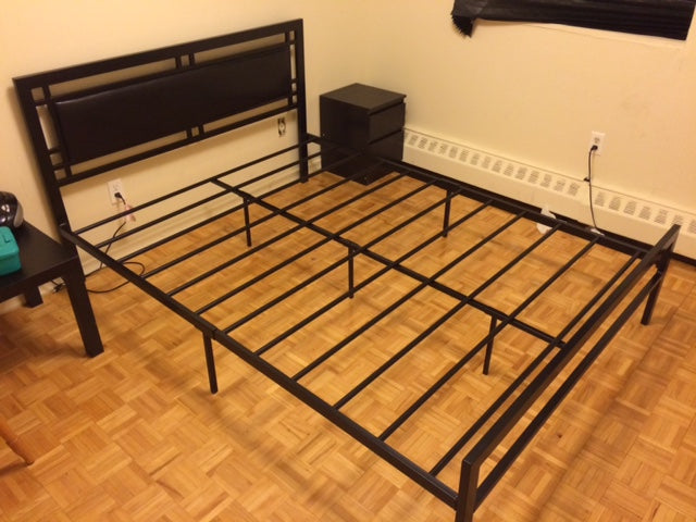 QUEEN SIZE- (141 BLACK)- METAL- BED FRAME- WITH SLATS