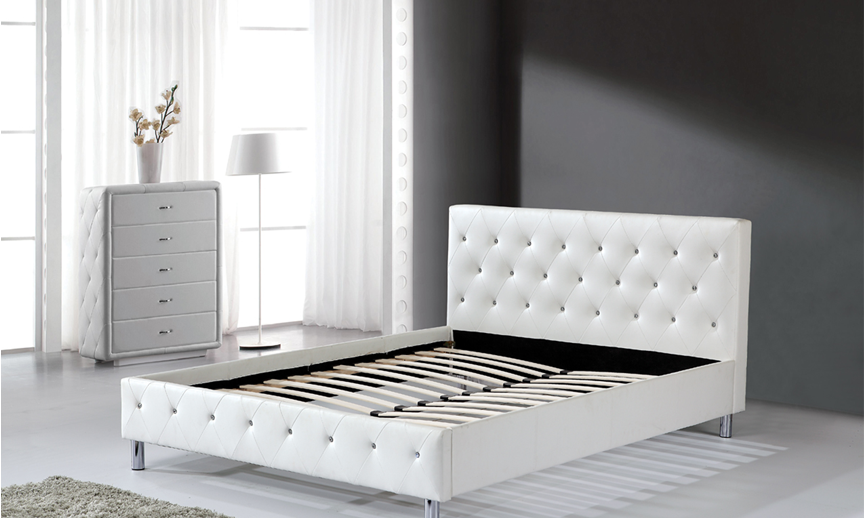 QUEEN SIZE- (4008 WHITE)- LEATHER- CRYSTAL TUFTED- BED FRAME- WITH SLATS
