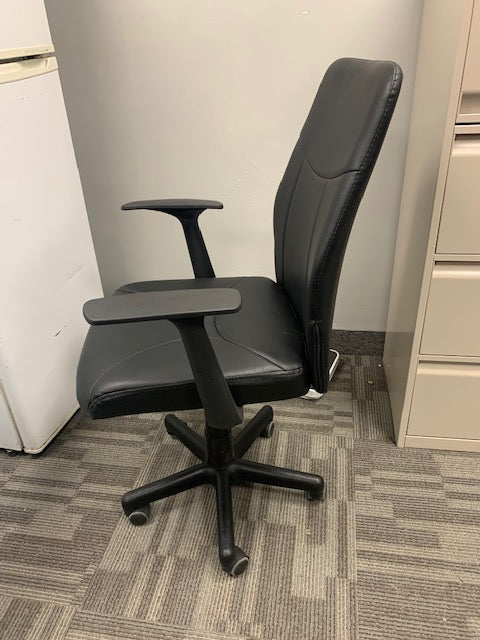 (8039 BLACK)- LEATHER COMPUTER CHAIR