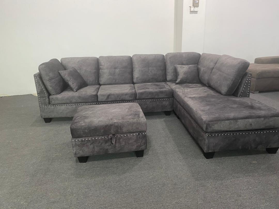 (CC911 GREY)- FABRIC- REVERSIBLE- SECTIONAL SOFA- WITH STORAGE OTTOMAN
